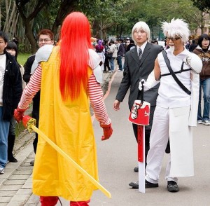 Colonel vs Ronald Fast Food Battle - KFC Vs McDonalds 